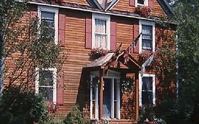 Chesapeake Inn of Lenox